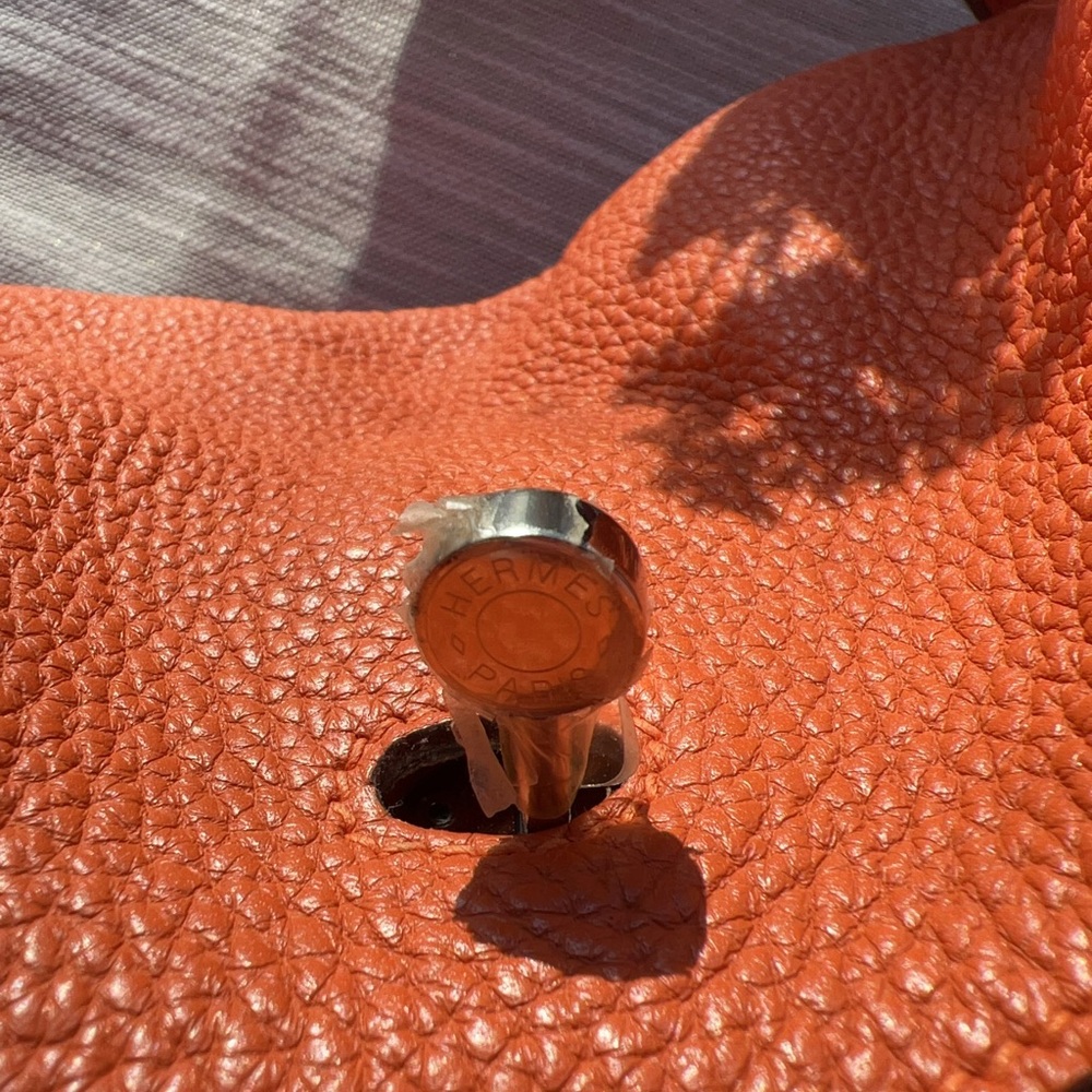 Hermes Orange Clemence Palladium Plated Lindy Bag 30 - Picture 5 of 12